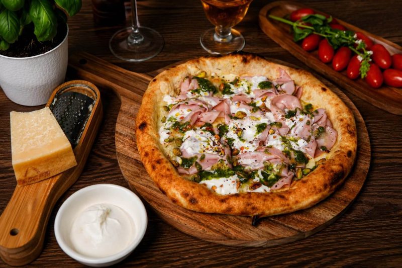 pizza Bologna